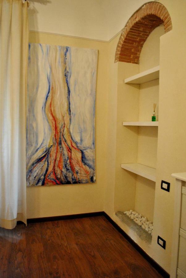 Palazzo Guasti Appartamento Guido Прато Екстериор снимка